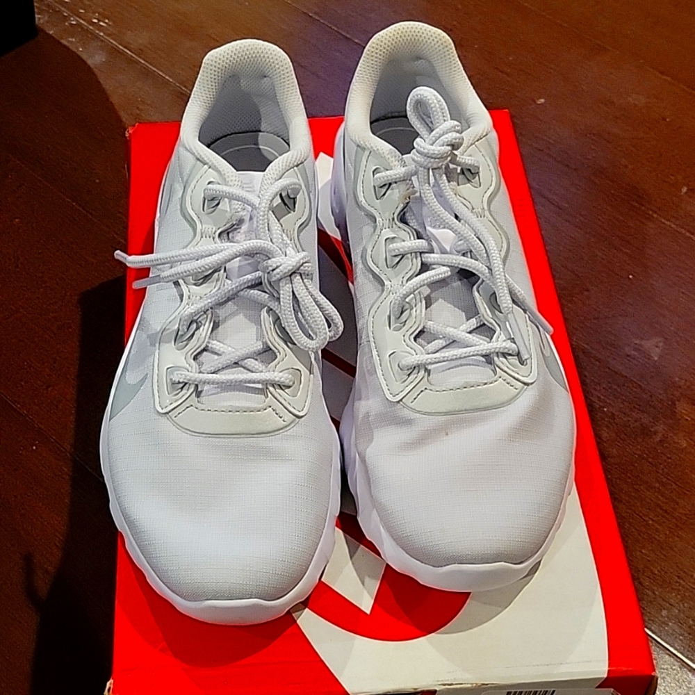 Nike Explore Strada WMNS Size 8